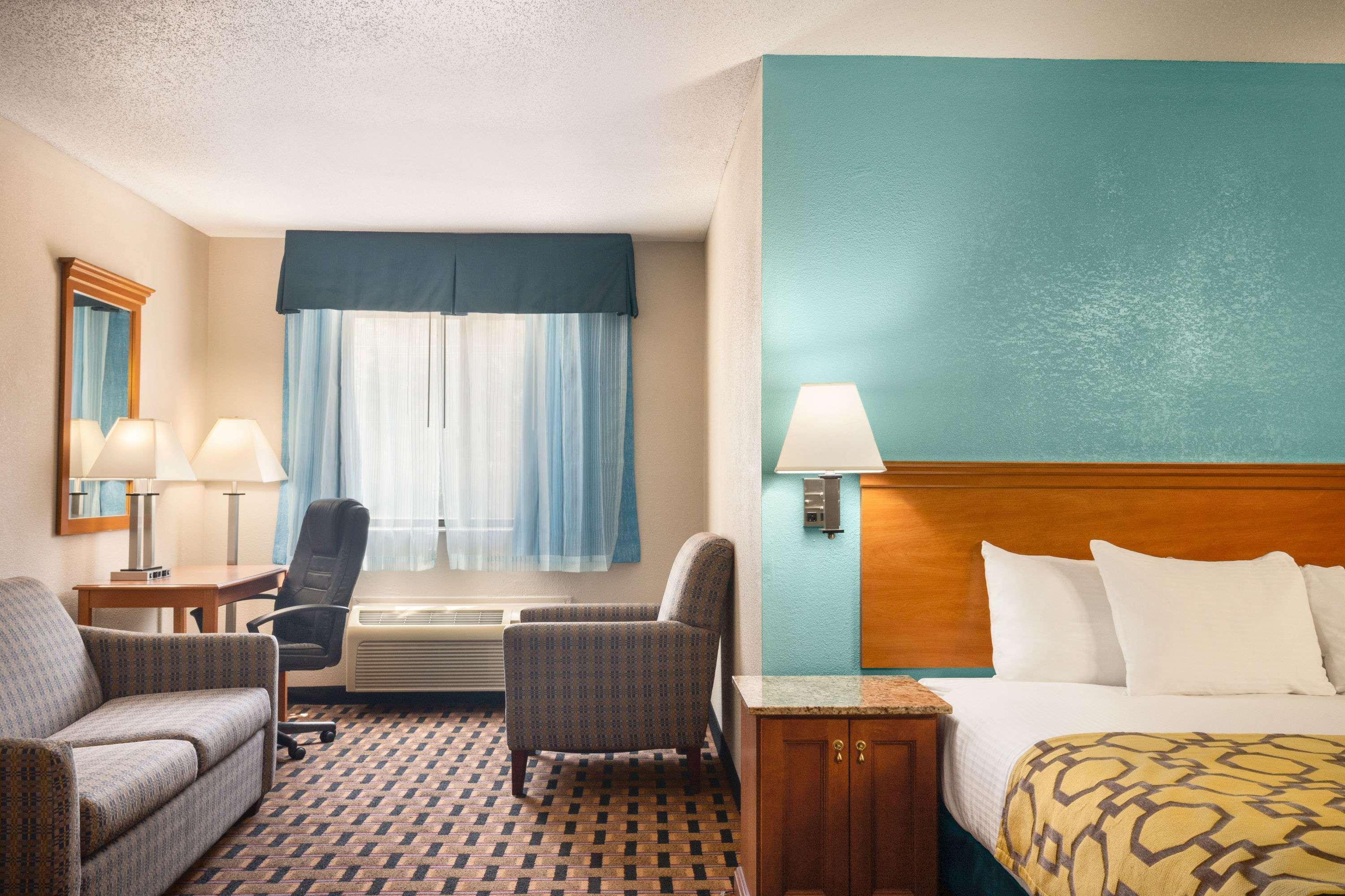 Baymont By Wyndham Warrenton Hotel Luaran gambar