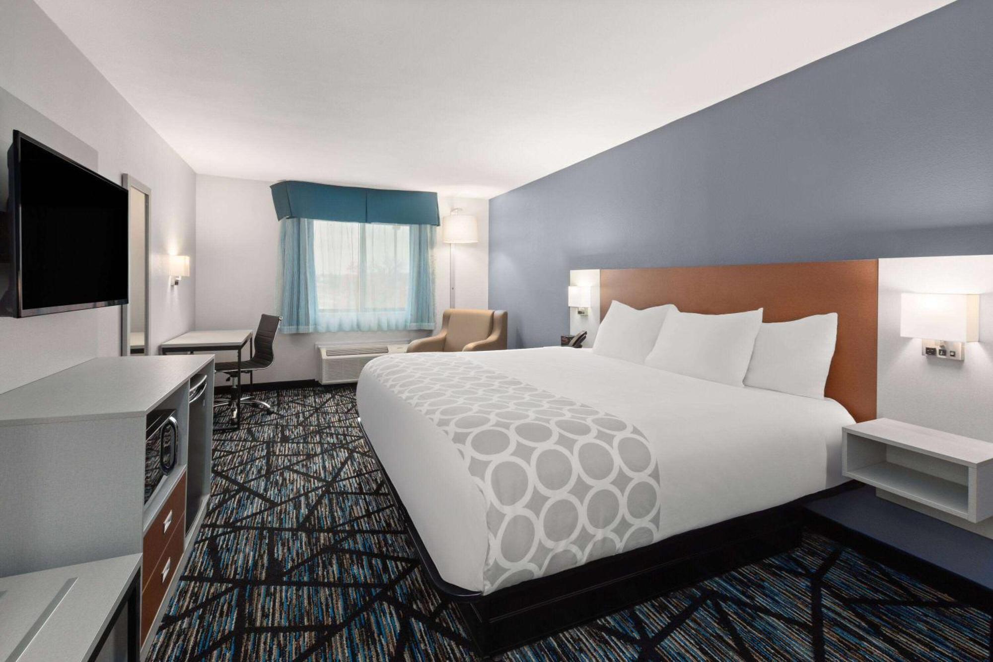 Baymont By Wyndham Warrenton Hotel Luaran gambar