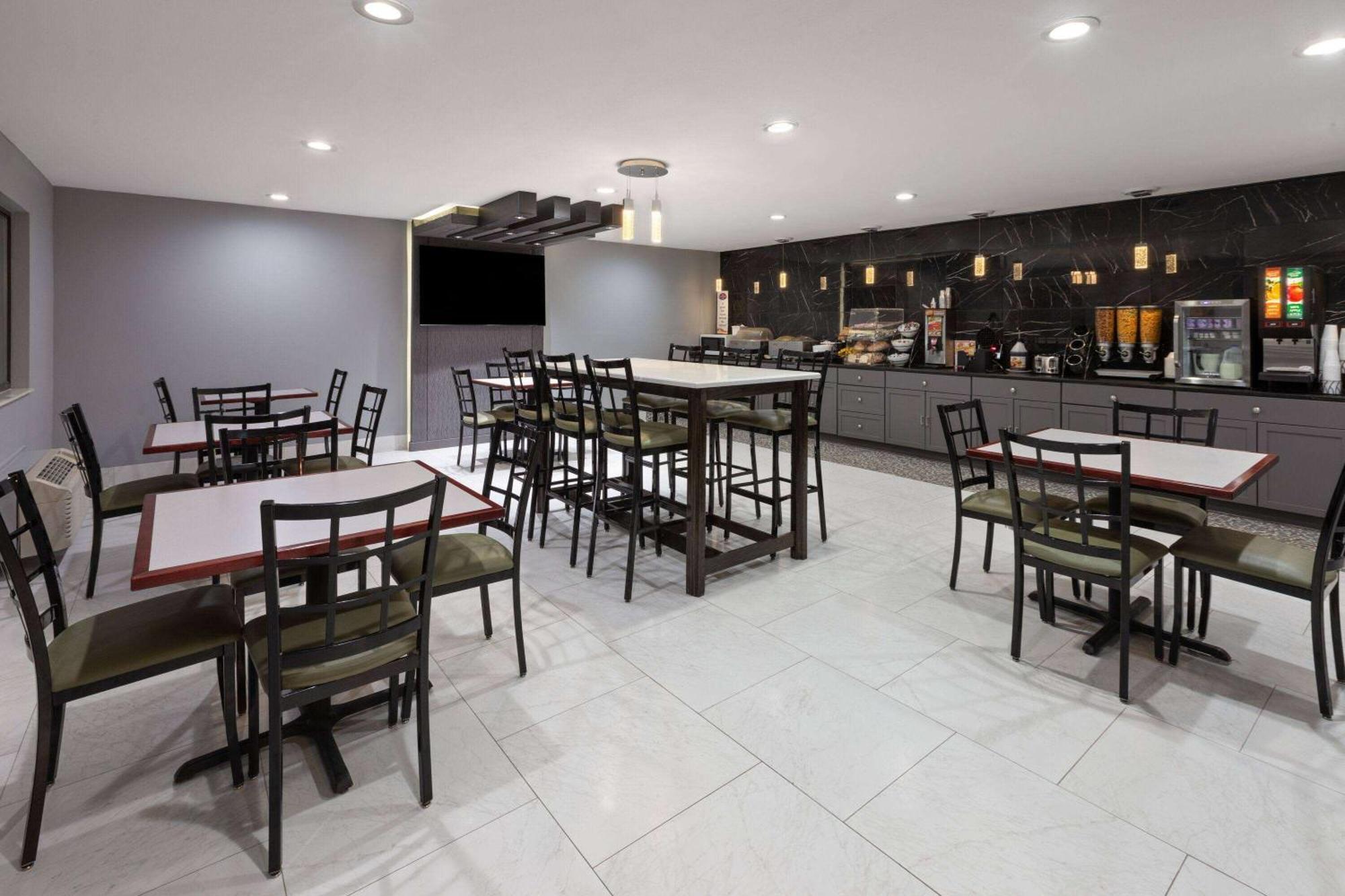 Baymont By Wyndham Warrenton Hotel Luaran gambar