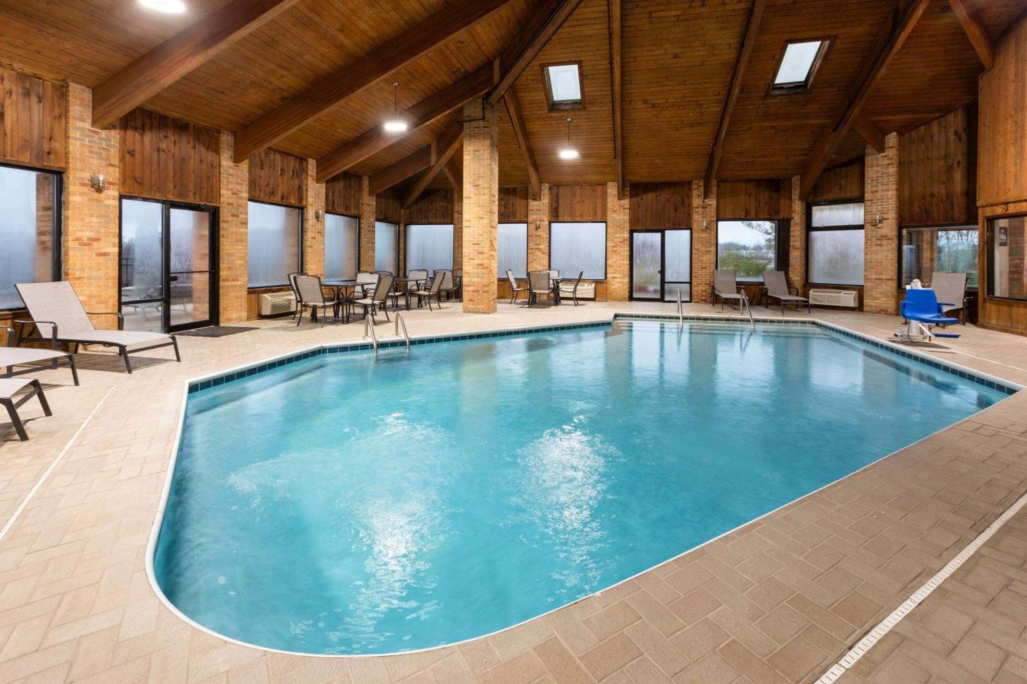 Baymont By Wyndham Warrenton Hotel Luaran gambar