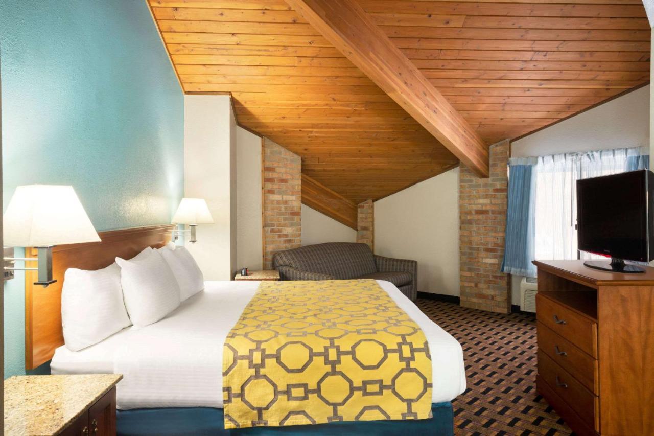 Baymont By Wyndham Warrenton Hotel Luaran gambar