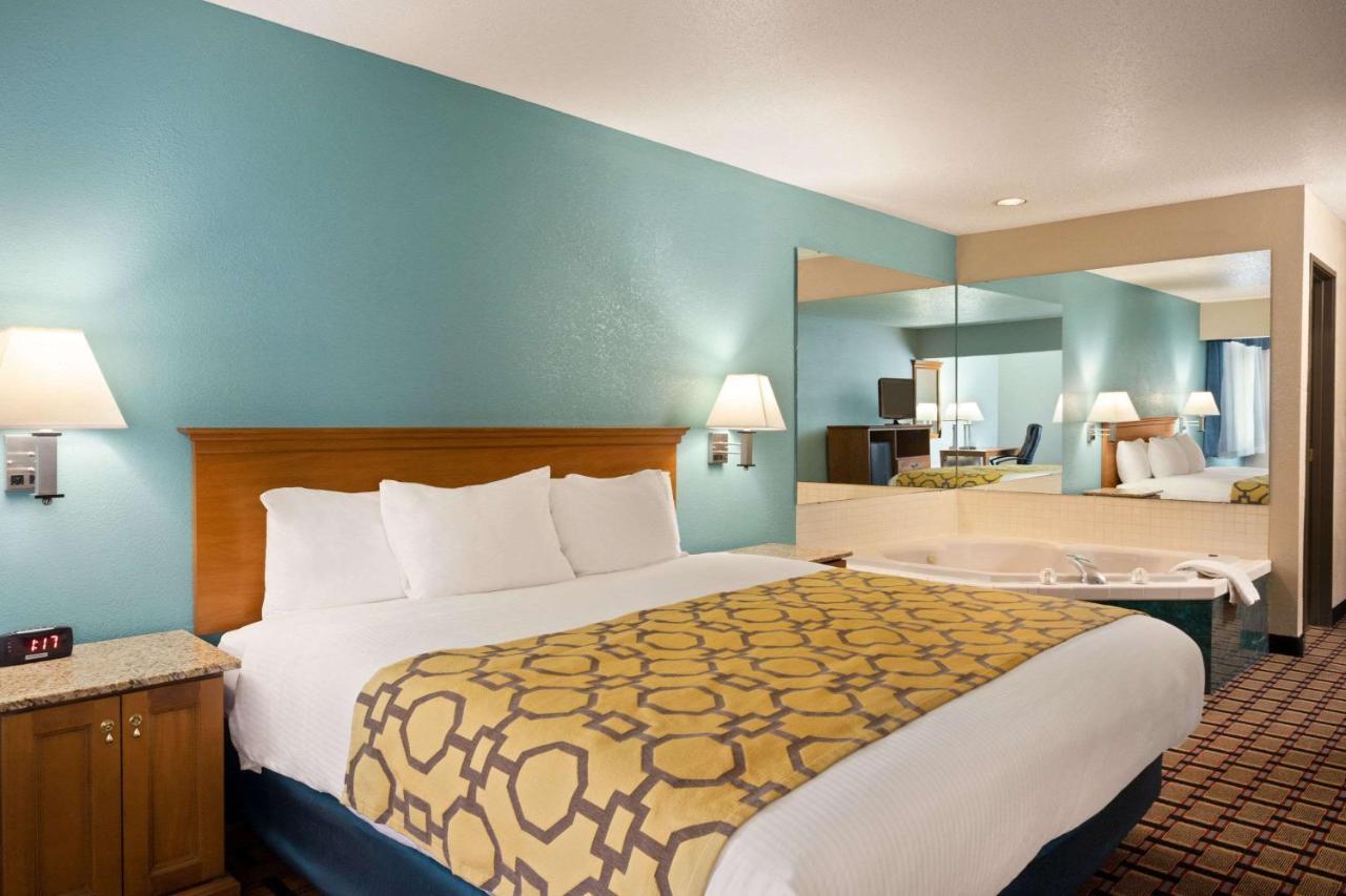 Baymont By Wyndham Warrenton Hotel Luaran gambar
